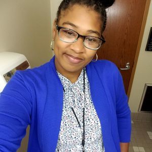 Meet your Posher, Danesha